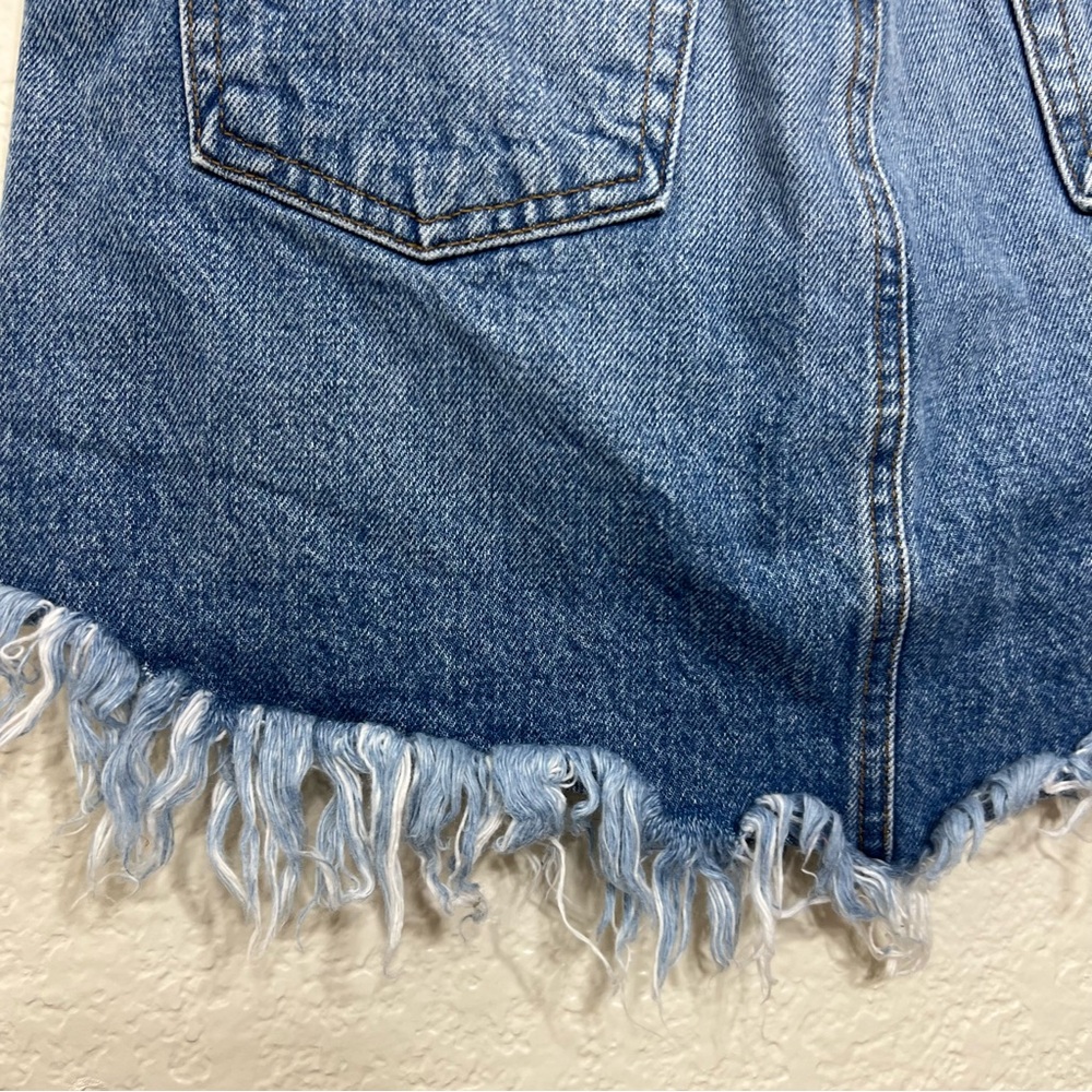 7 For All Mankind Distressed Raw Hem Frayed Denim Jean Mini Skirt Size 24 - Picture 10 of 14